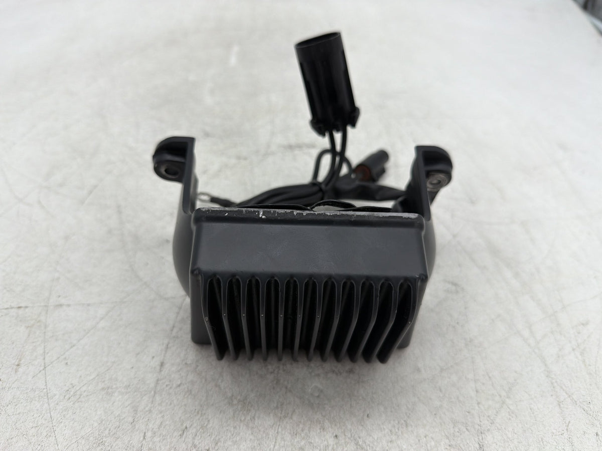 2004 Harley Electra Glide Touring Ultra OEM Voltage Regulator Rectifier