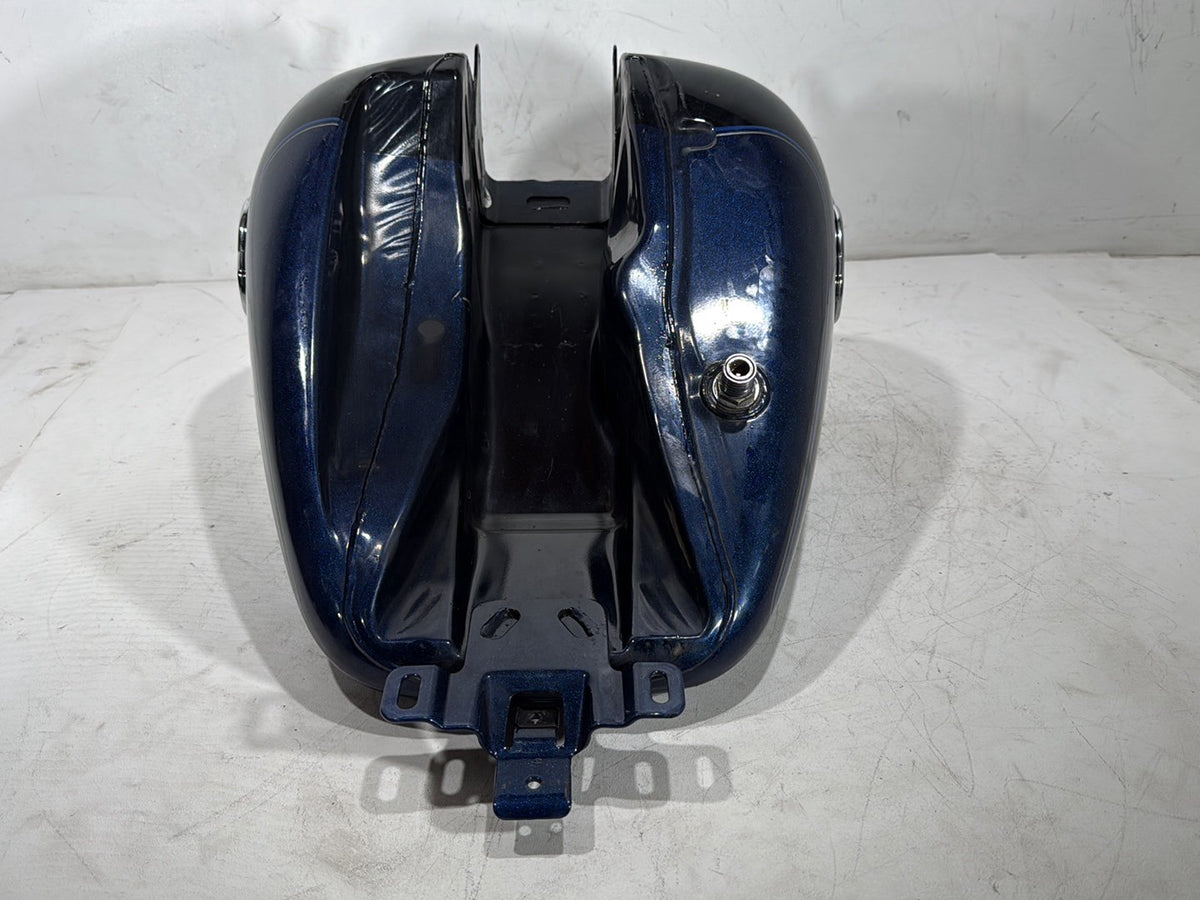 2012 Harley Electra Glide Touring Ultra OEM Fuel Gas Tank Gasoline Reservoir