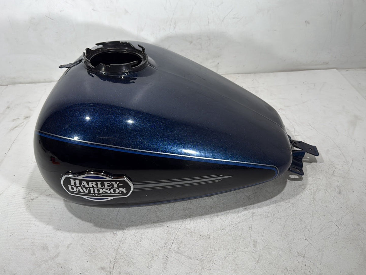 2012 Harley Electra Glide Touring Ultra OEM Fuel Gas Tank Gasoline Reservoir