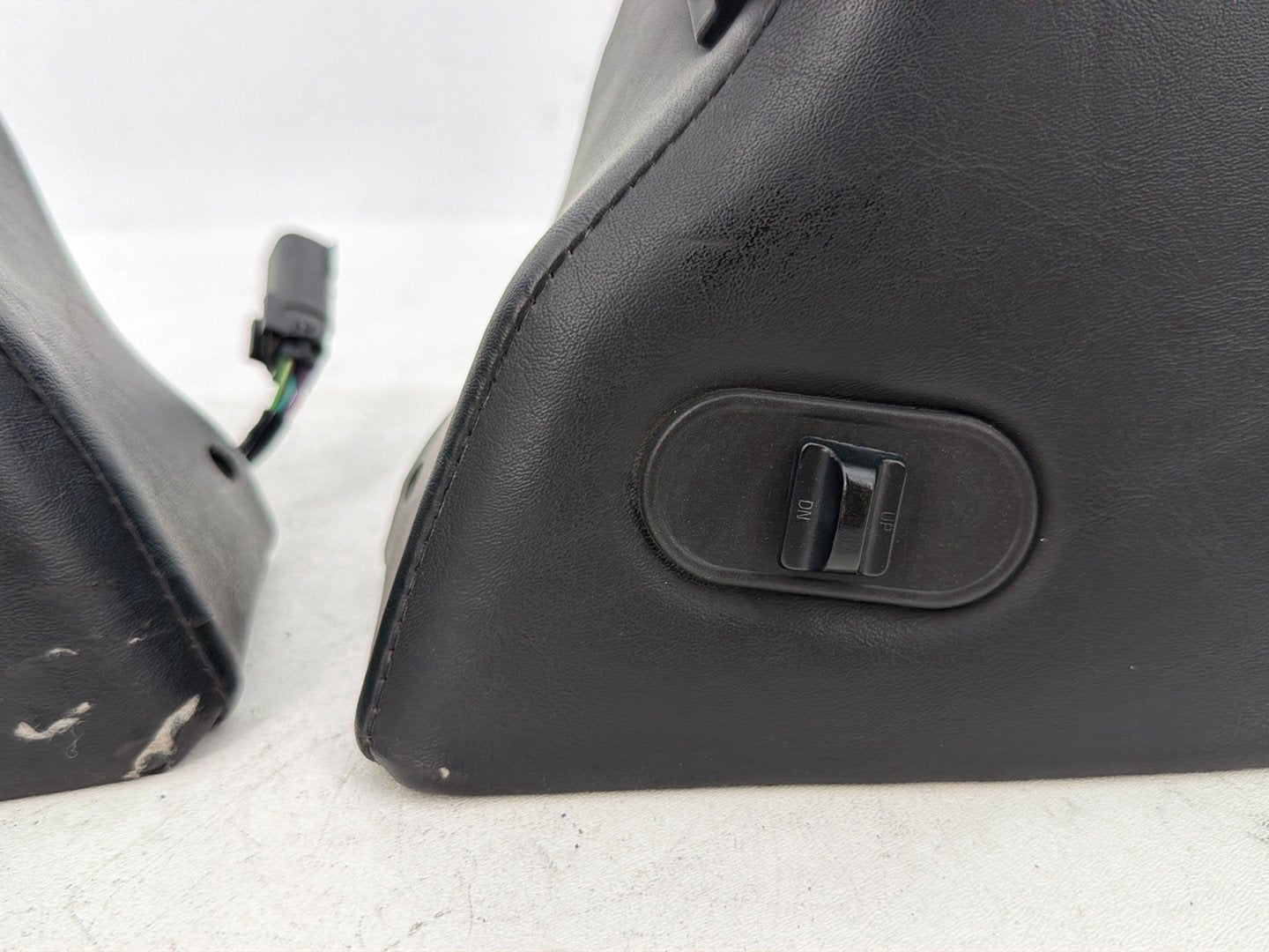 2008 - 2016 Harley-Davidson Touring Electra Glide Ultra Rear Left Right Audio Speakers 	76307-98