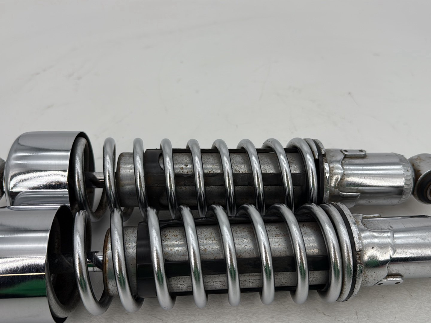 1993 Harley Sportster XLH883H Hugger 883 OEM Rear Left Right Shock Absorbers