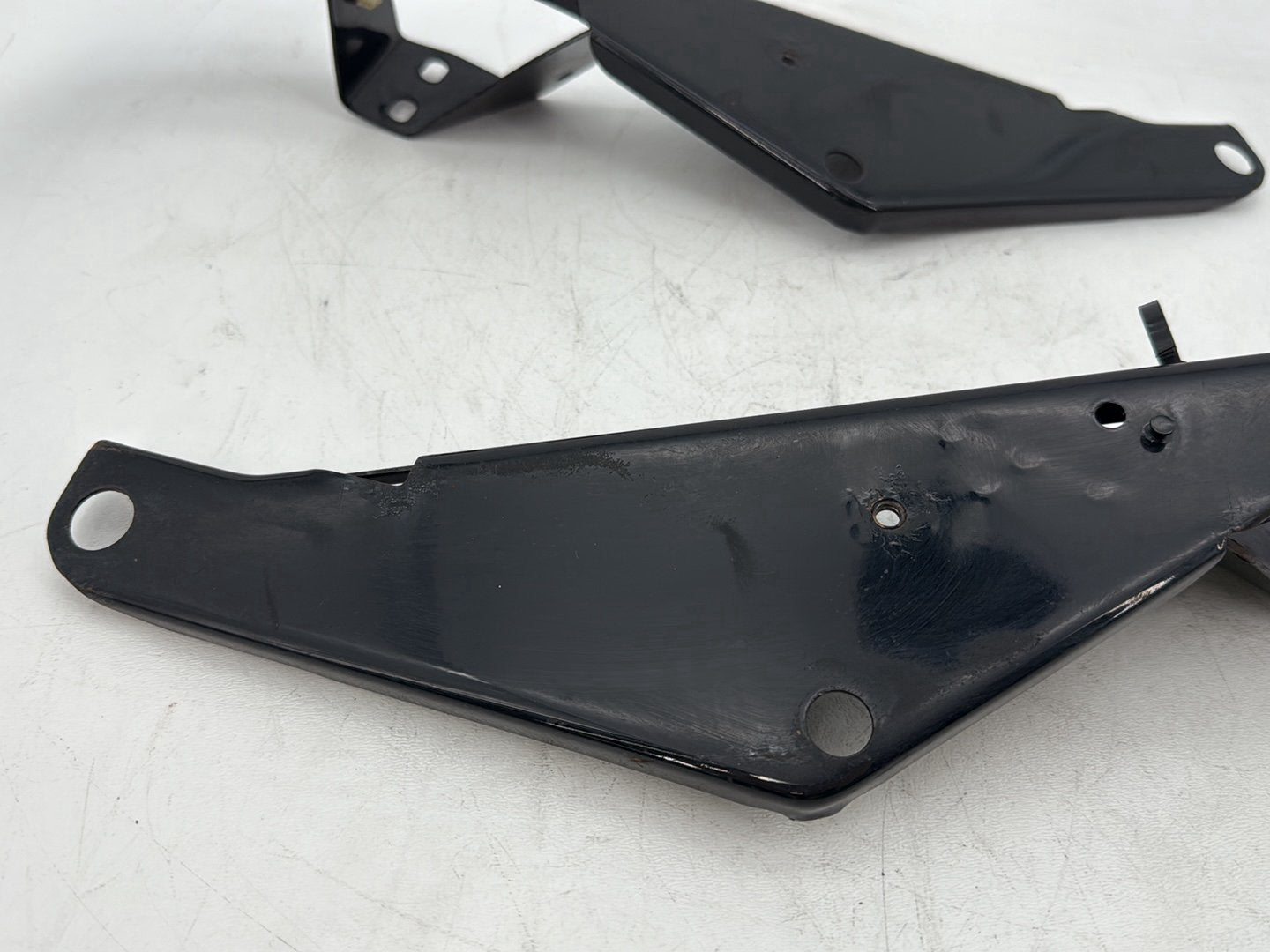 2008 Harley Touring FLHTCU Electra Glide Ultra OEM Right Left Fairing Support Brackets