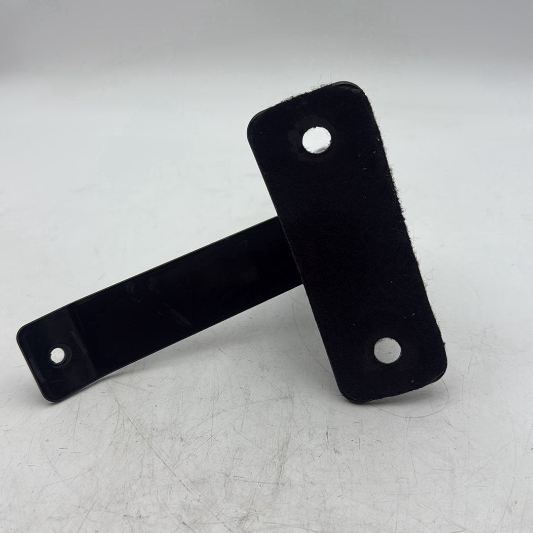 2007 - 2012 Harley-Davidson Touring Electra Glide Classic Front Driver Rider Backrest Bracket Mount 52567-93