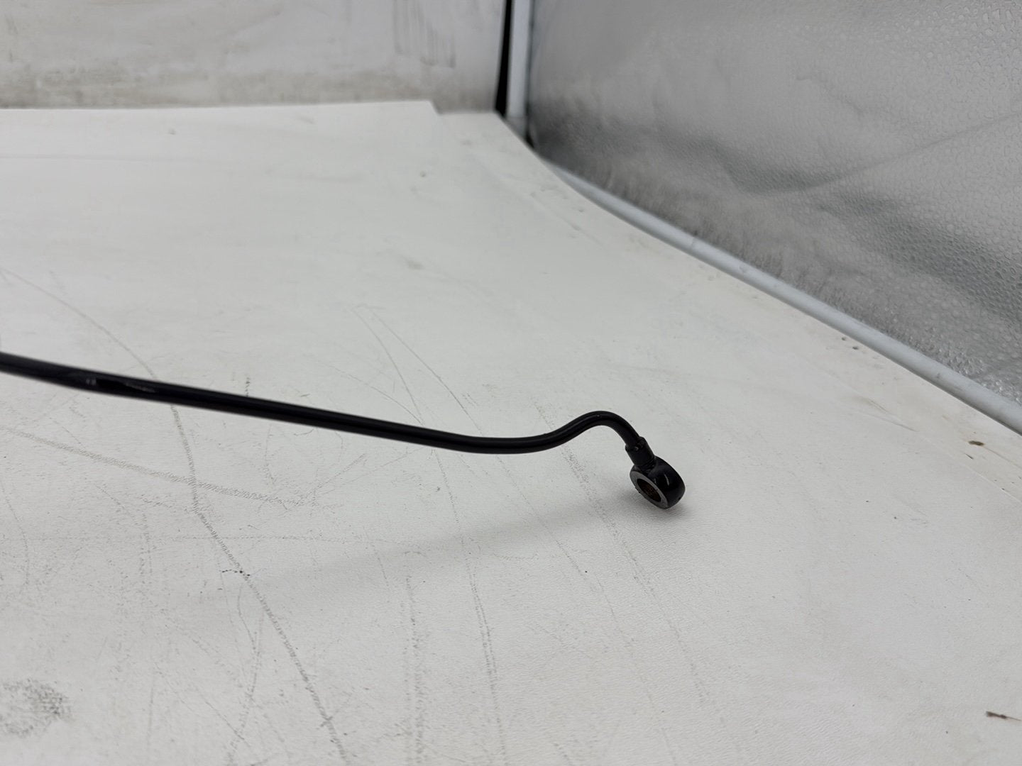 2005 Harley Electra Glide Touring Ultra FLHTCUI OEM Rear Brake Hose Line Pipe