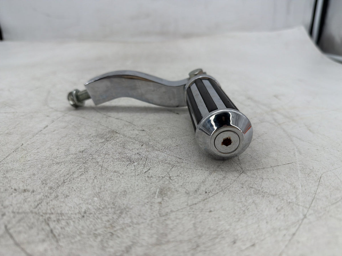 2002 Harley Dyna Wide Glide FXDWG OEM Rear Passenger 1 Foot Peg Step Rest