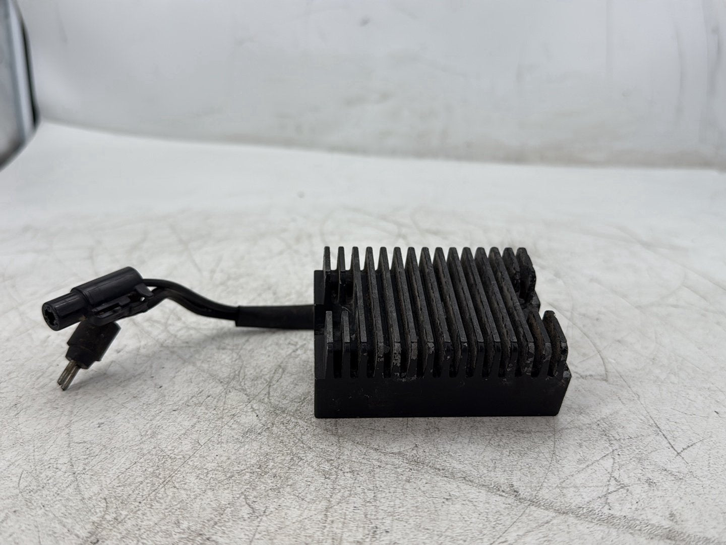 1997 Harley Sportster 1200 Custom XL1200C OEM Voltage Regulator Rectifier
