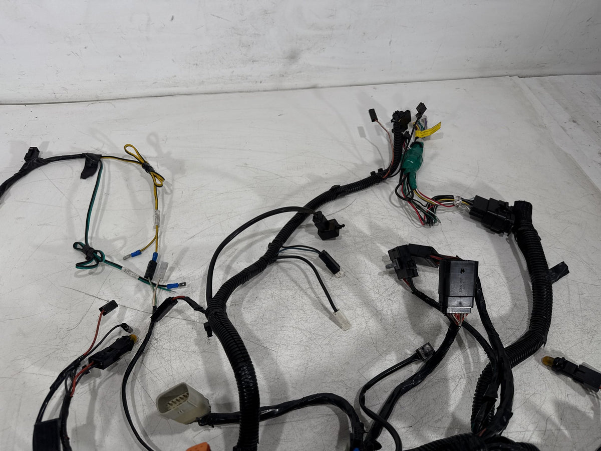 2013 Harley Street Glide Touring OEM Front Sub Wiring Harness Loom Interconnect