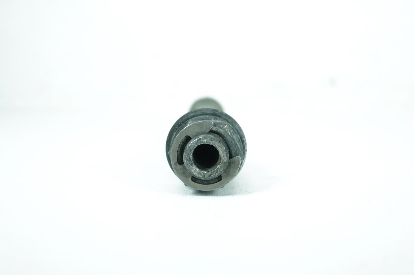2004 - 2013 Harley-Davidson Sportster Low Rear Wheel Axle Bolt Shaft 41176-08