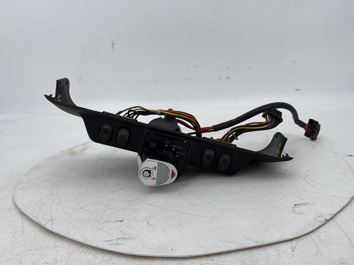 1999 - 2006 Harley-Davidson Touring Electra Glide Ultra Dash Ignition Cap Switch Lockset NO Key 58510-96 , 71530-03B