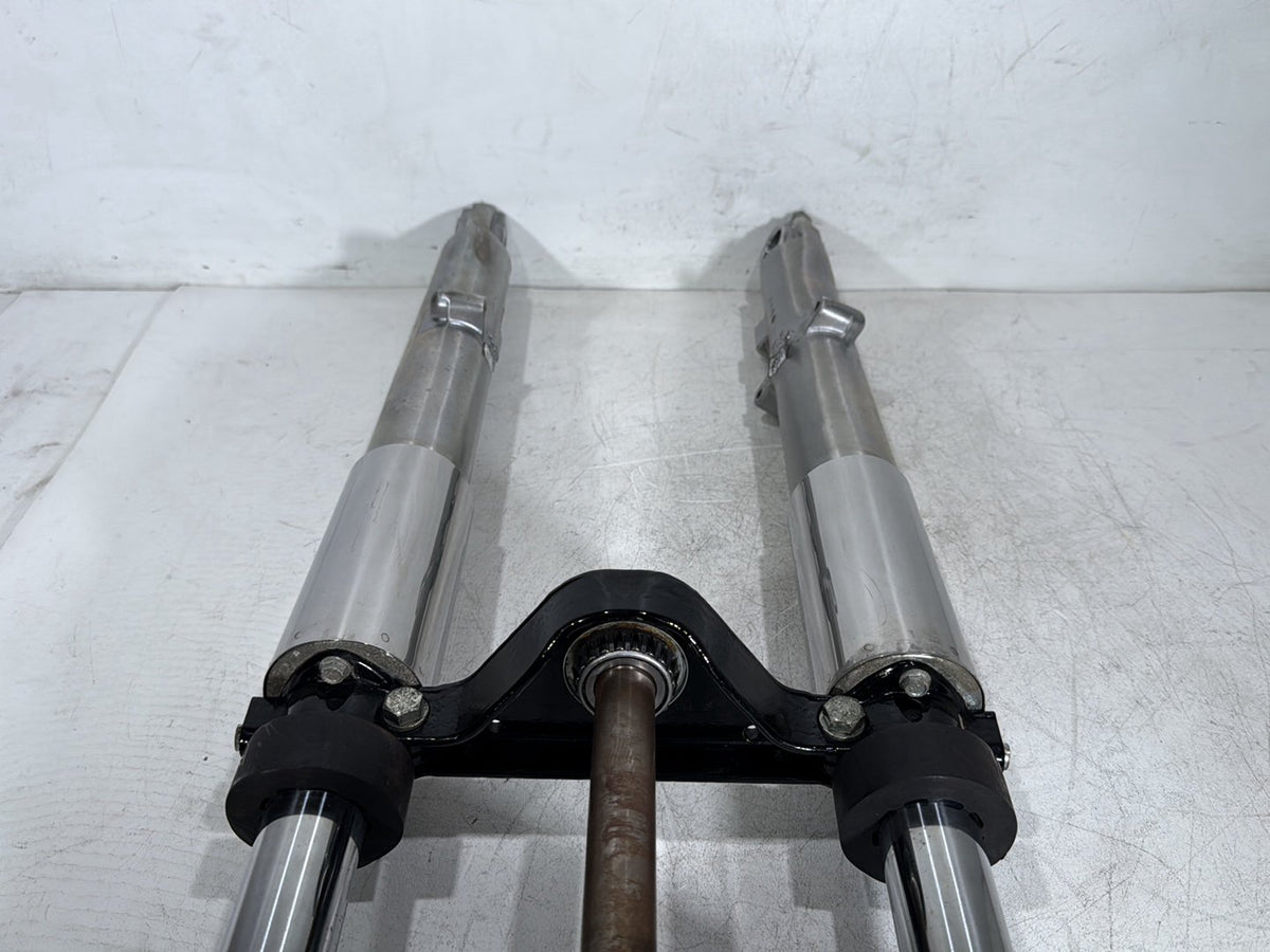 07 Harley Electra Glide Touring Front Triple Tree Set & LH RH Fork Legs Sliders