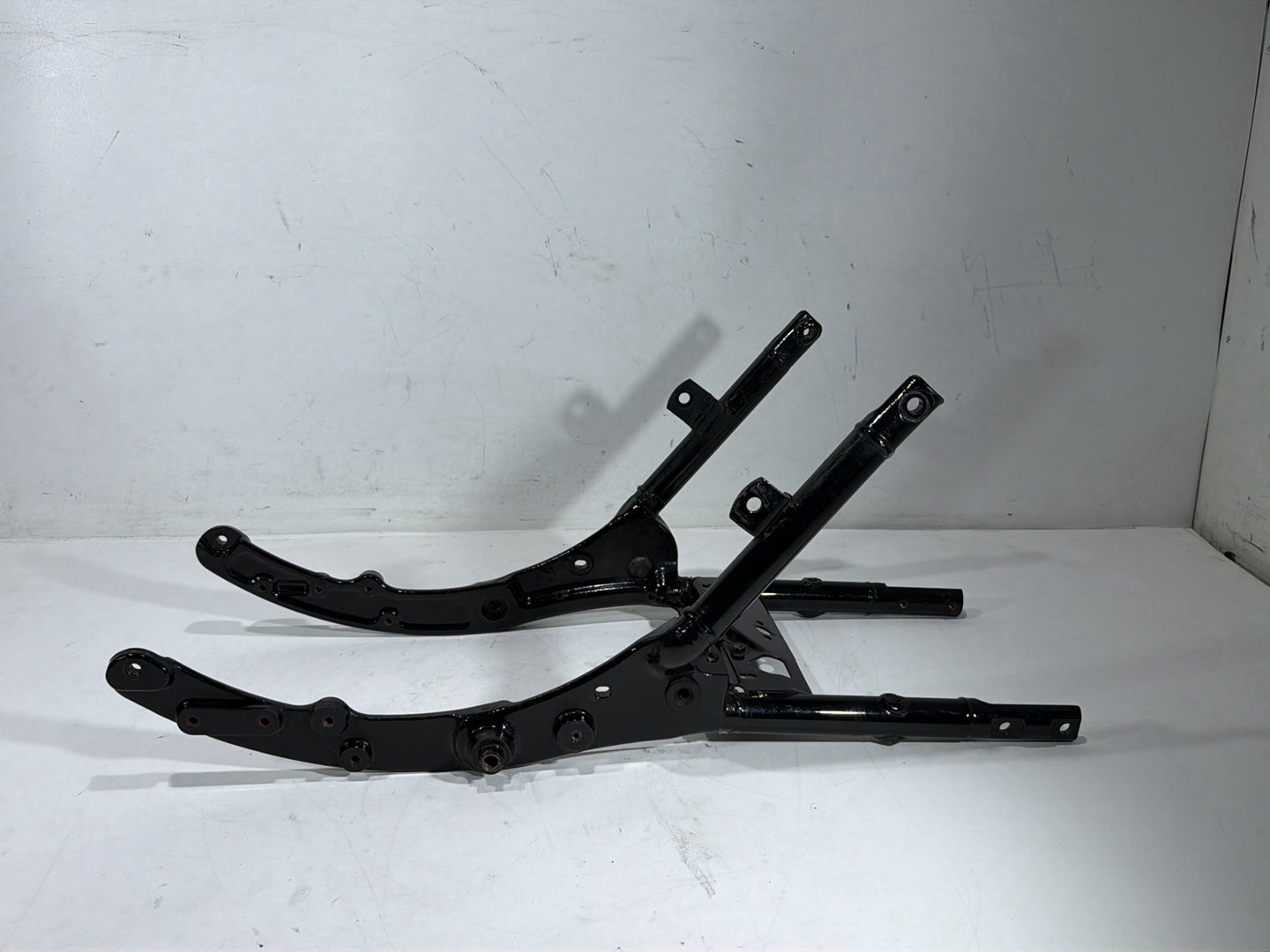 2009 Harley Street Glide Touring FLHX OEM Rear Sub Frame Subframe Tail Rail