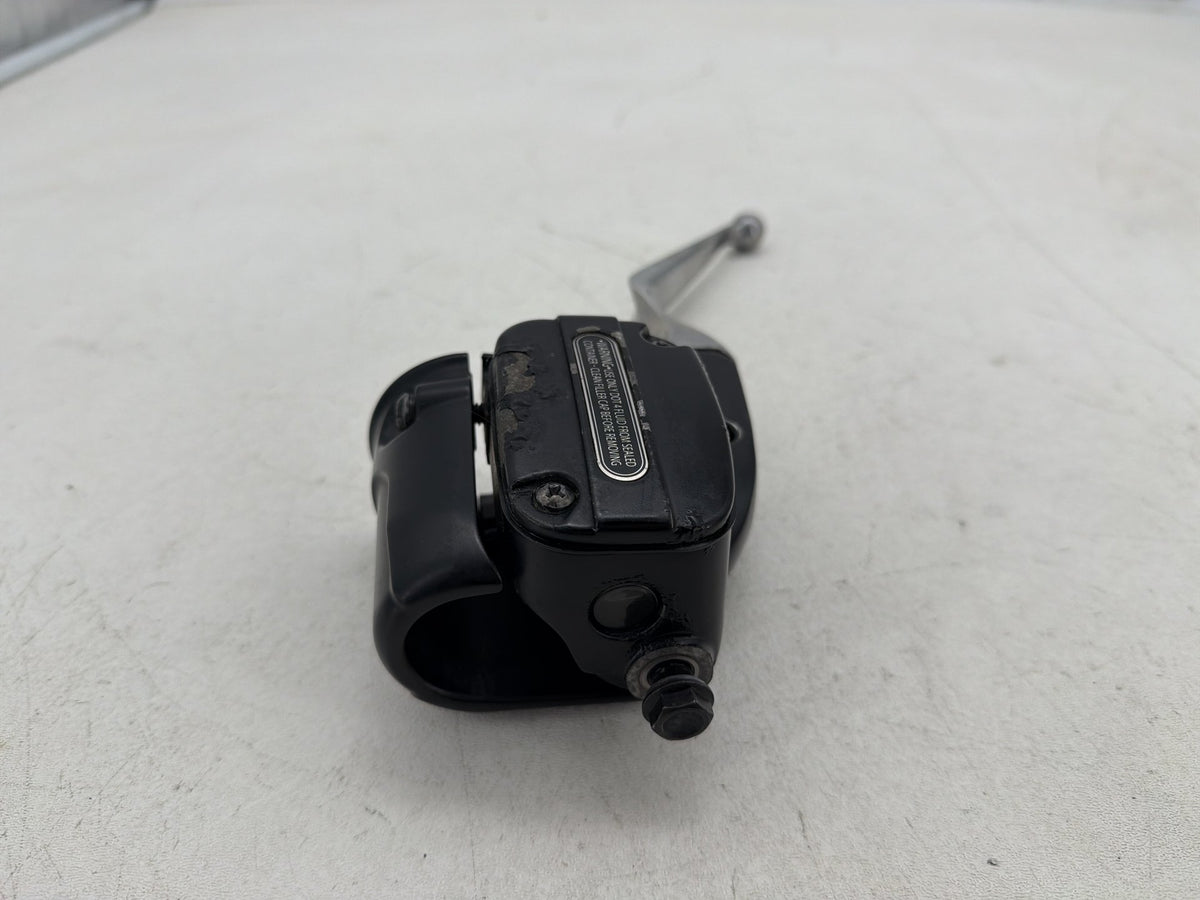 2016 Harley Road Glide Touring OEM Front Left Hand Clutch Lever Master Cylinder