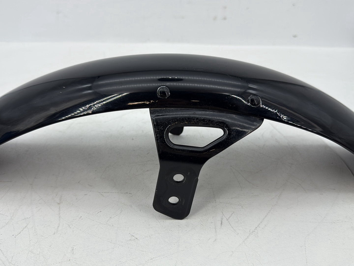 2007 - 2012 Harley-Davidson Dyna Super Glide Front Wheel Fender Shell Panel 60139-06B