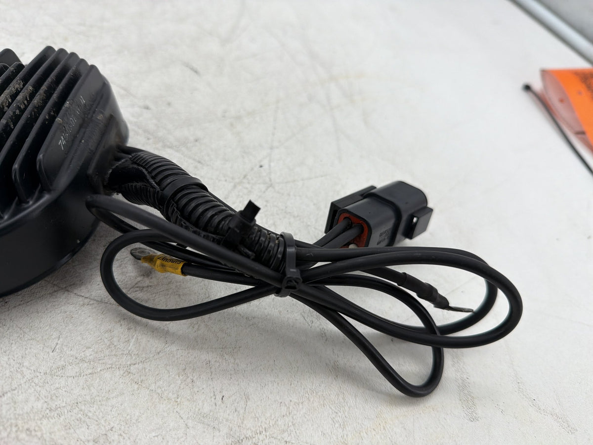 2001 Harley Fat Boy Softail FLSTF OEM Voltage Regulator Rectifier
