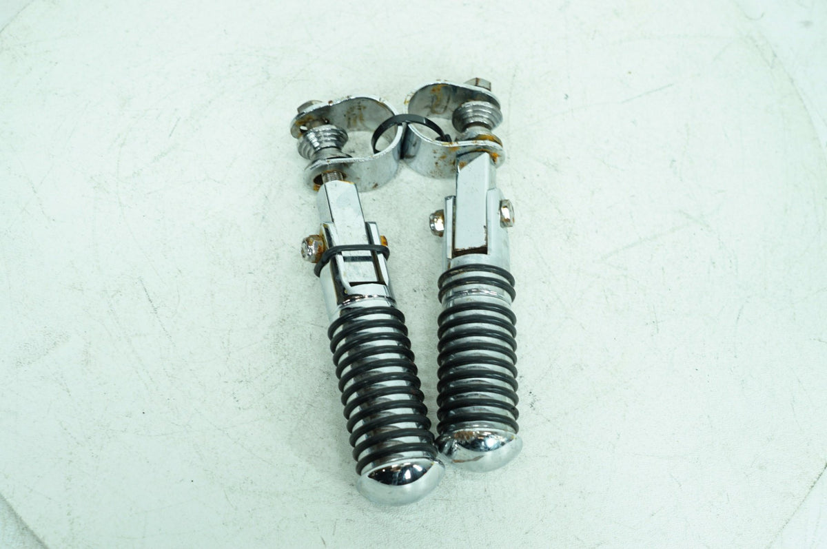 2007 Harley FLHTCUI Electra Glide Ultra OEM Front Highway Foot Pegs Set