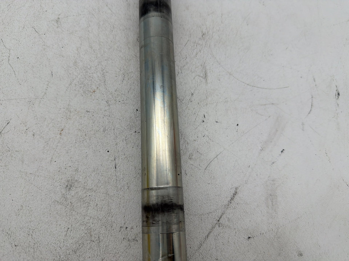 2002 Harley Electra Glide Touring Classic OEM Front Wheel Axle Bolt Shaft