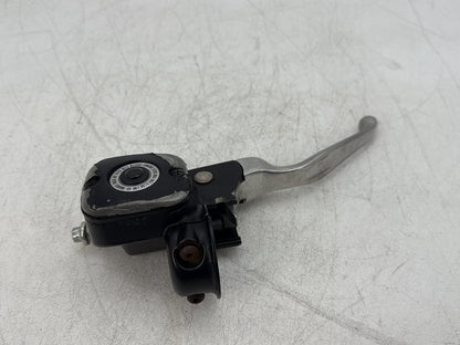 2005 Harley Electra Glide Touring Ultra FLHTCUI OEM Front Right Brake Lever Master Cylinder