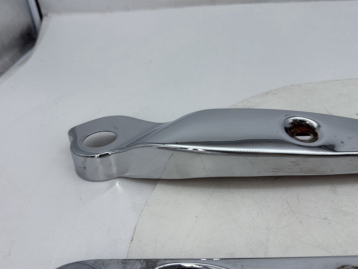 2012 Harley Dyna Fat Bob FXDF 103 OEM Rear Left Right Fender Struts Bracket