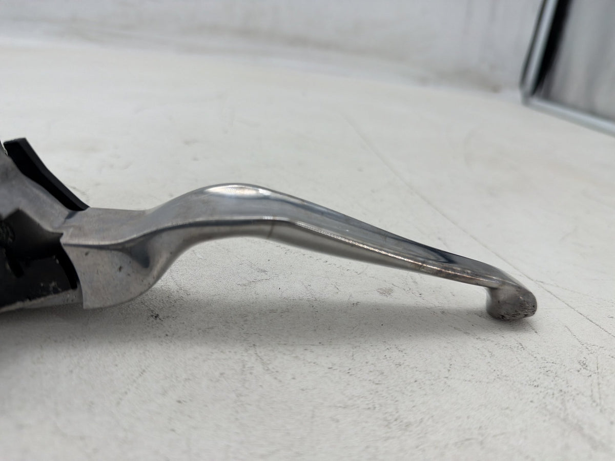 2005 Harley Dyna Wide Glide FXDWG OEM Front Right Brake Lever Master Cylinder