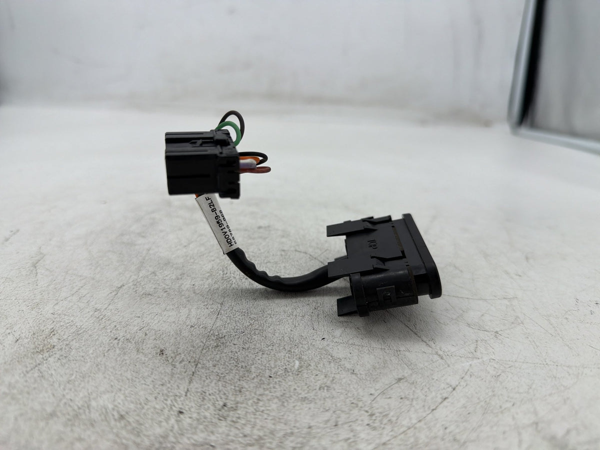 2012 Harley Electra Glide Touring Ultra OEM Dash Indicator Lamp Wire Plug In