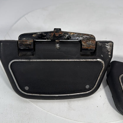1999 - 2006 Harley-Davidson Touring Electra Glide Ultra Left & Right Passenger Floorboard Foot Rest 52719-93B