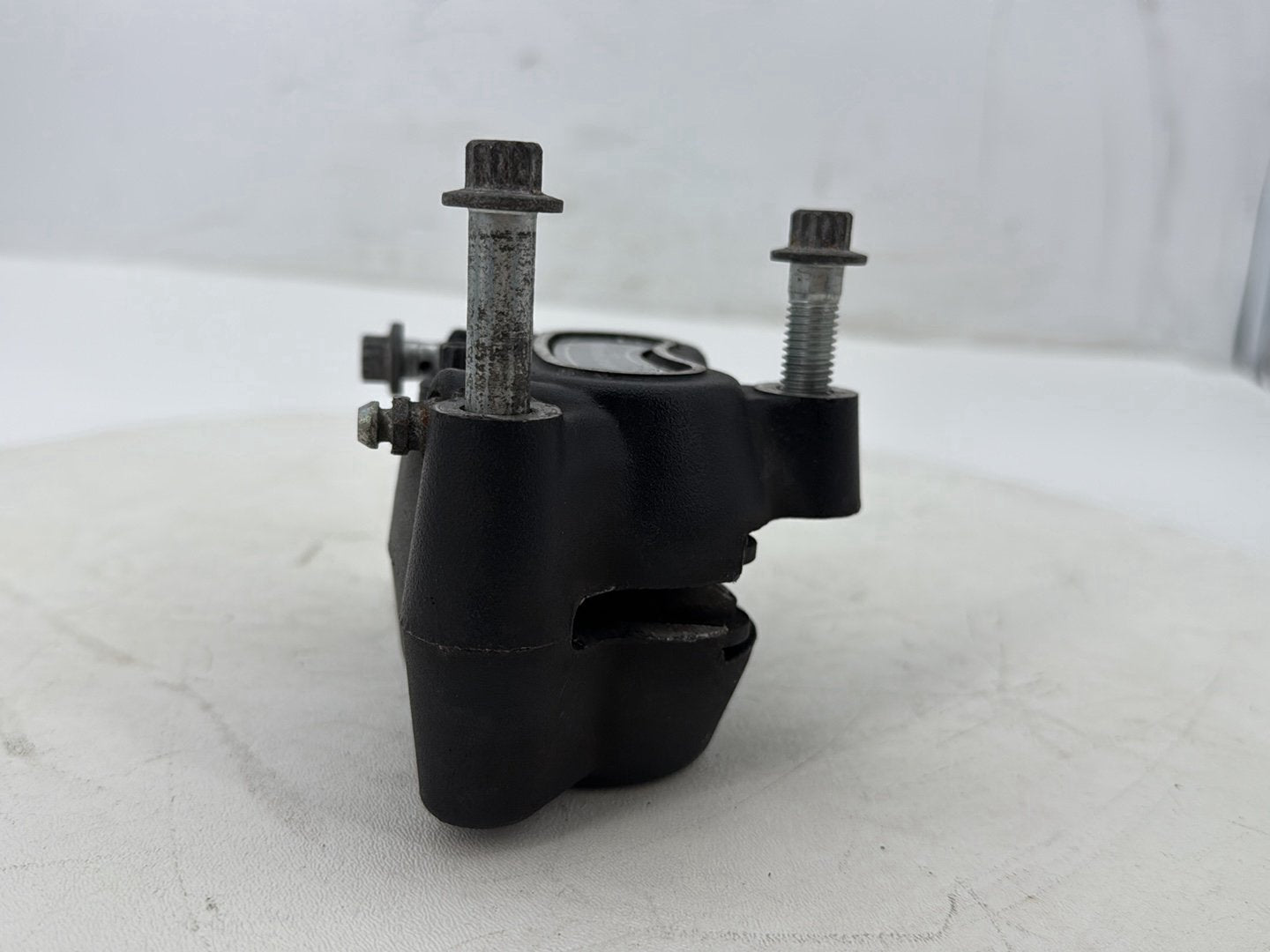 2012 Harley Dyna Fat Bob FXDF 103 OEM Front Left 1 Brake Caliper
