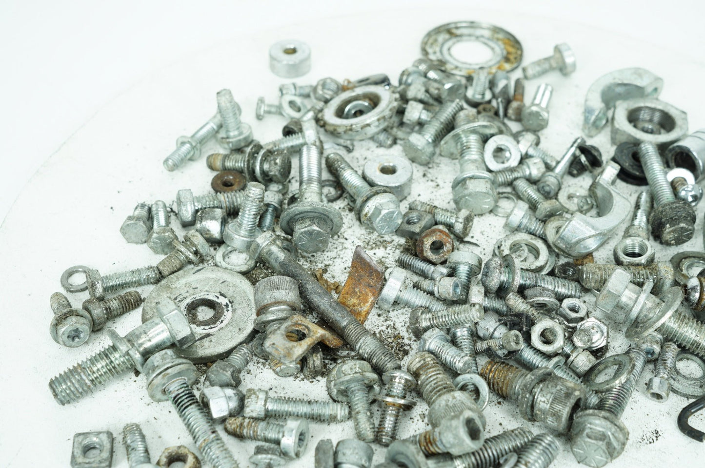 1999 - 2006 Harley-Davidson Touring Electra Glide Classic Hardware Bolts Nuts & Brackets