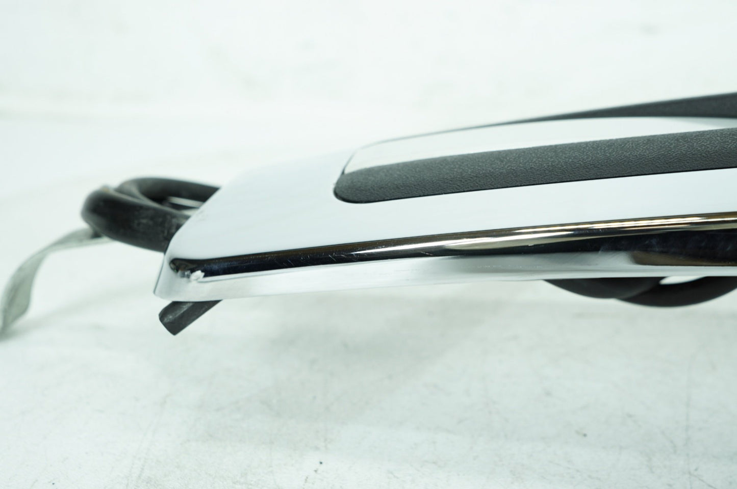 2008 - 2016 Harley-Davidson Touring Electra Glide Ultra Fuel Gas Tank Dash Console NOKey 61270-08