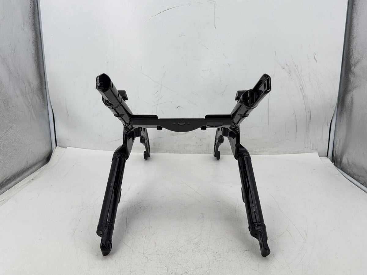 17 Harley Road Glide Touring FLTRXS OEM Rear Back Sub Frame Rail Bar 48079-09BHP