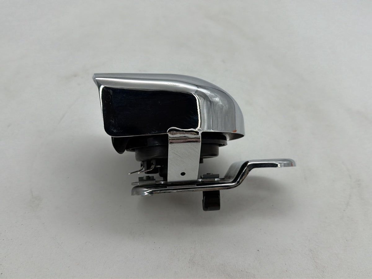 2007 Harley Street Glide Touring FLHX OEM Horn Signal Klaxon Chrome Cover