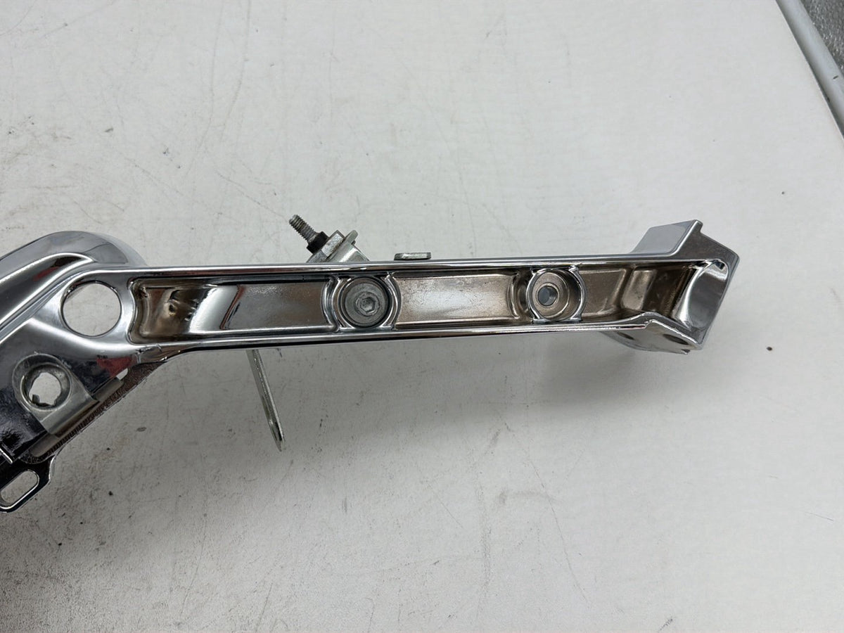 2014 Harley Street Glide Touring FLHXS OEM Left Right Saddlebag Fender Struts Brackets