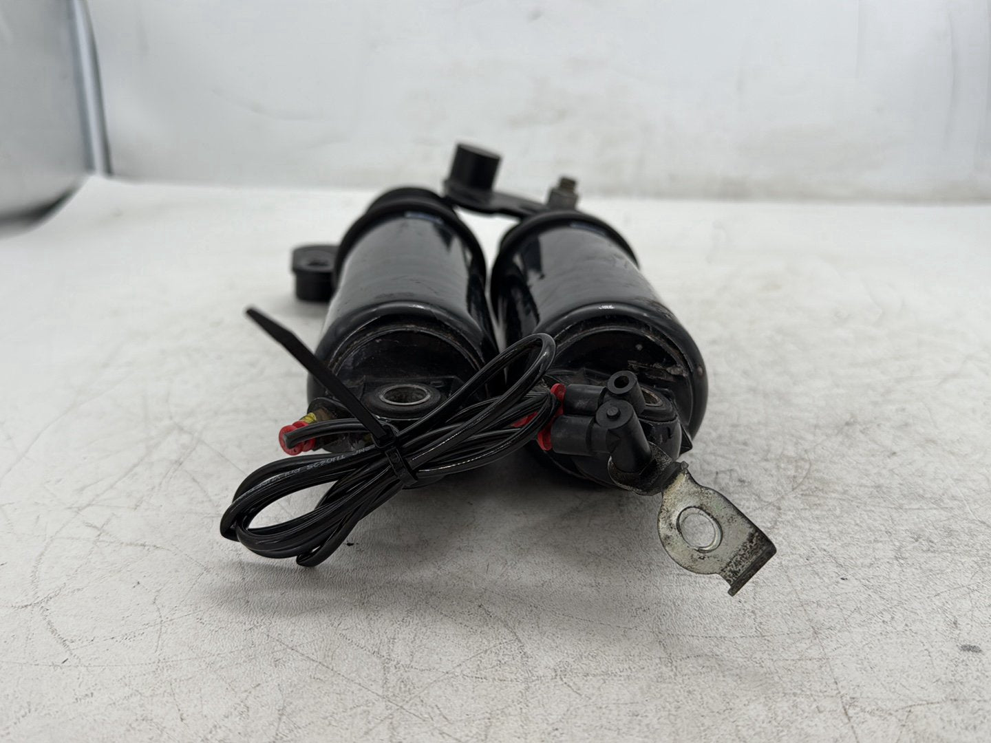 2009 Harley Street Glide Touring FLHX OEM Rear Left Right Shock Absorbers