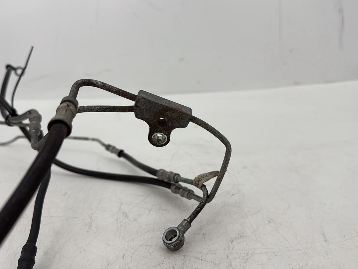08 Harley Touring FLHTCU Electra Glide Ultra OEM Front Brake Hose Line Pipe ABS