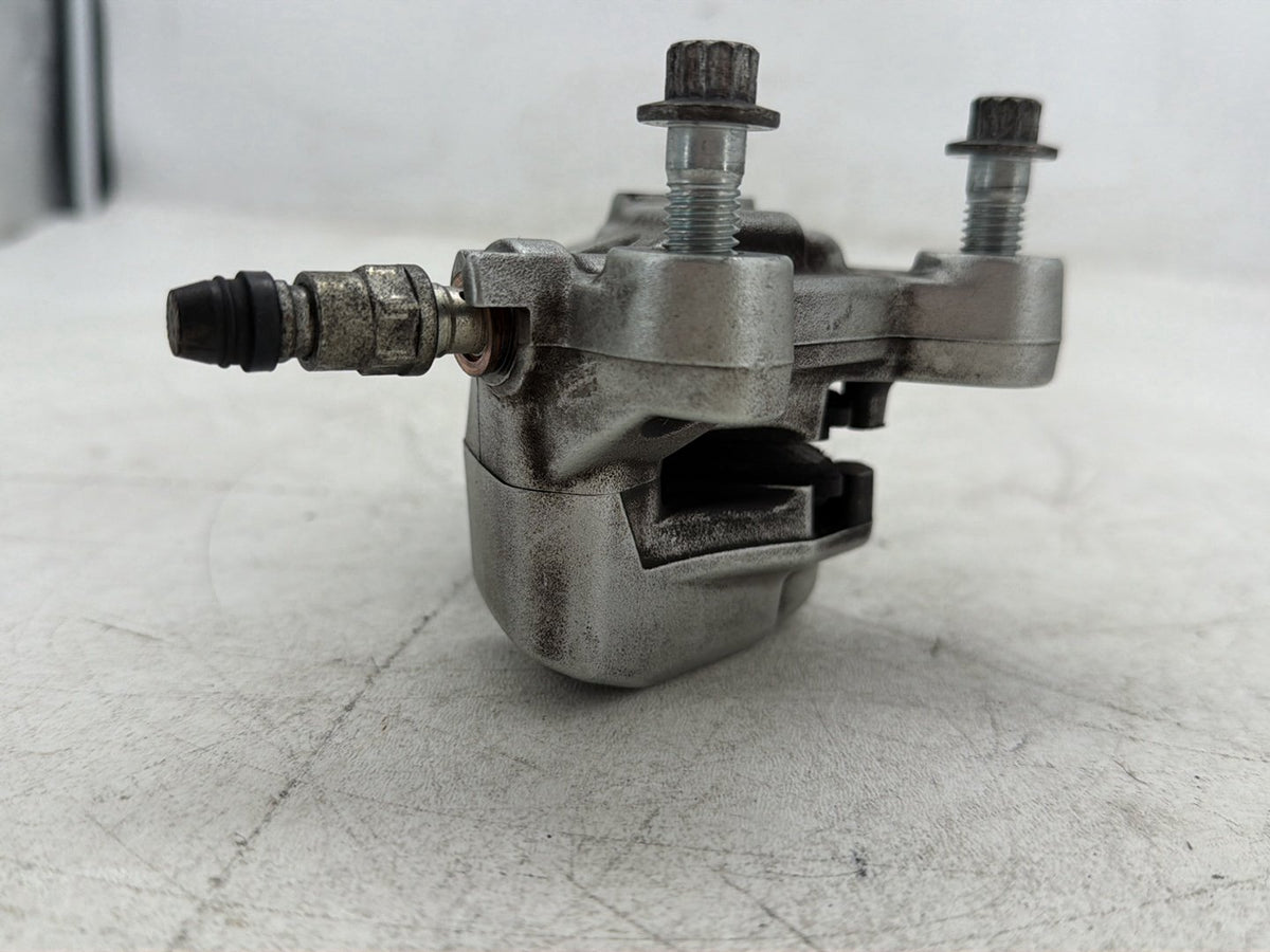 2013 Harley Electra Glide Touring CVO Screamin Eagle OEM Front Left 1 Brake Caliper