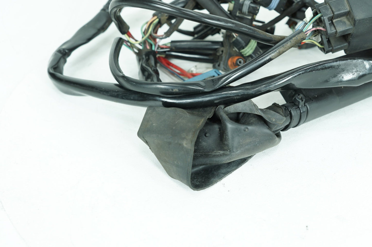 1999 - 2006 Harley-Davidson Touring Electra Glide Ultra Main Wire Wiring Harness Loom 70985-00