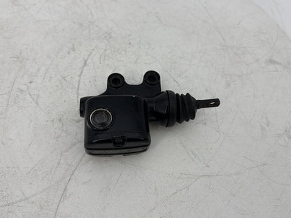 2007 - 2016 Harley-Davidson Touring Electra Glide Ultra Rear Brake Master Cylinder Reservoir