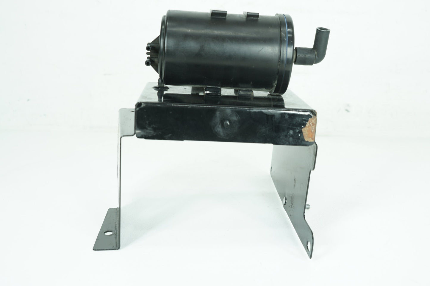 2000 - 2006 Harley-Davidson Touring CVO Screamin Eagle Road King Battery Tray Bracket Holder Carrier 66281-02A