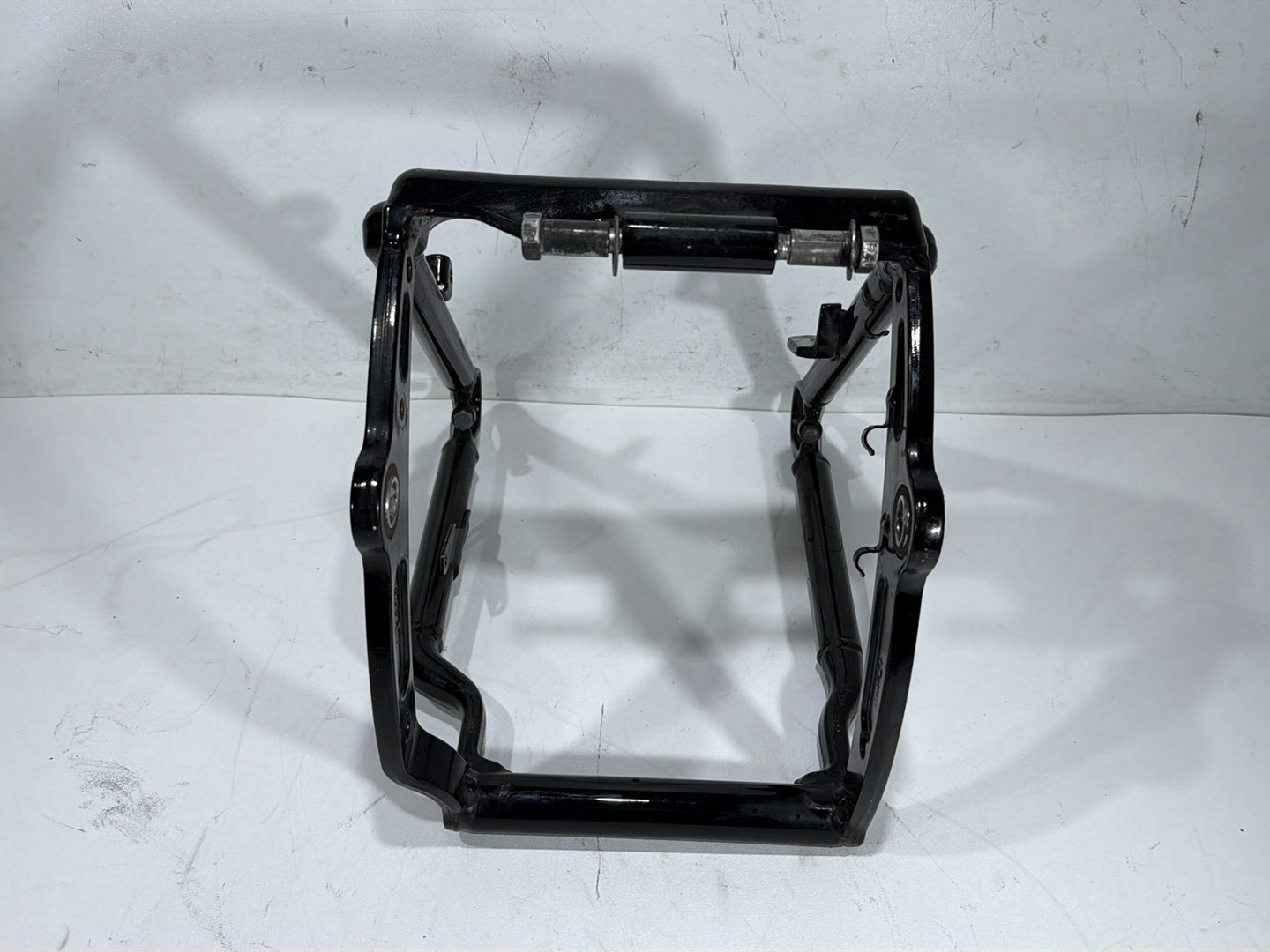 2011 Harley Heritage Softail Classic FLSTC OEM Rear Fork Swingarm Swing Arm