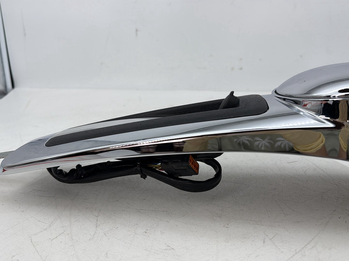 2008 - 2016 Harley-Davidson Touring Electra Glide Ultra Fuel Gas Tank Dash Console NOKey 	61270-08