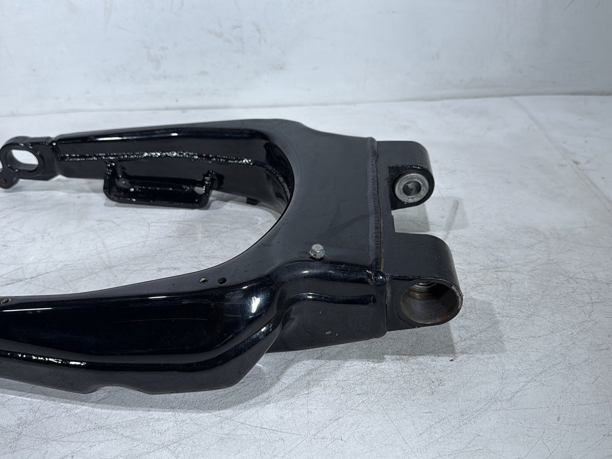 2016 Harley Electra Glide Touring Ultra OEM Rear Fork Swingarm Swing Arm