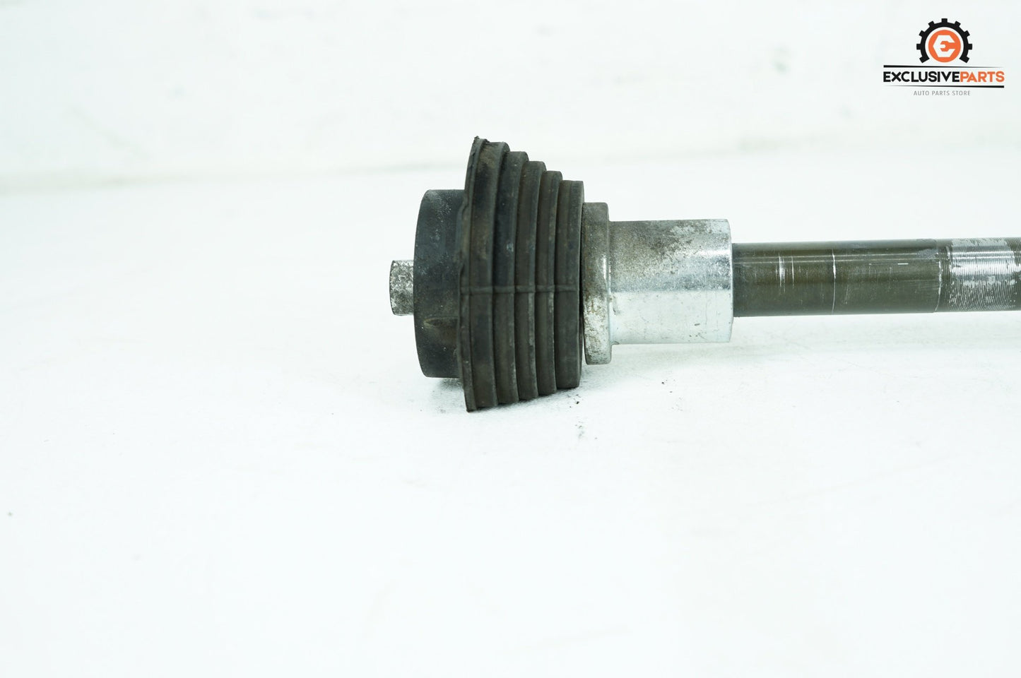 2007 - 2011 Harley-Davidson Touring Electra Glide Ultra Rear Fork Swingarm Pivot Bolt Shaft 47505-02