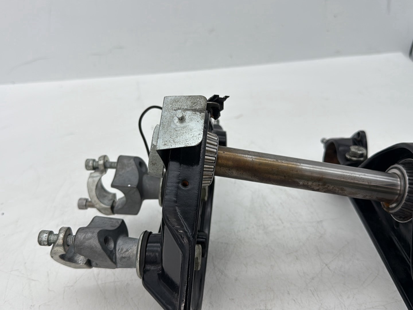 2005 Harley Touring FLHRCI Road King Classic OEM Front Fork Upper Lower Triple Tree