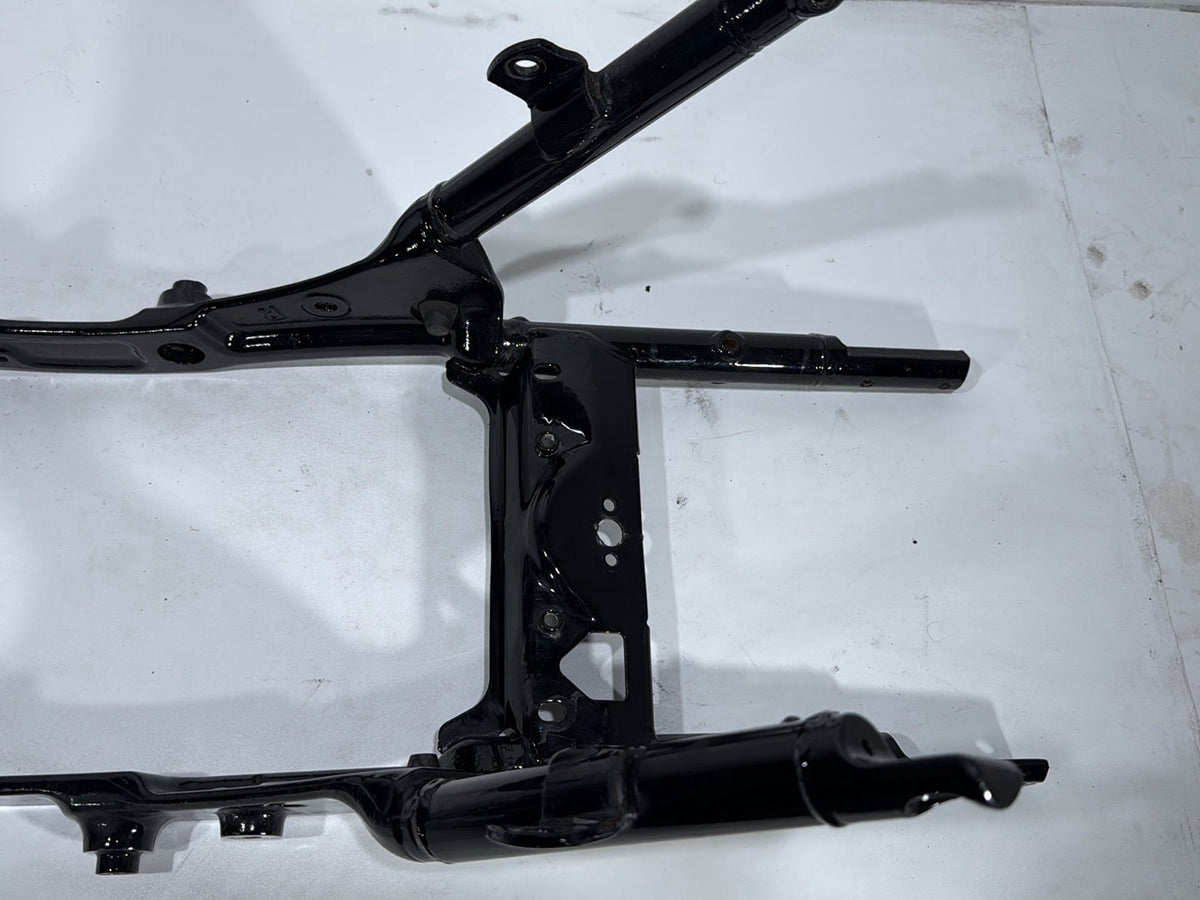 2010 Harley Electra Glide Touring FLHTCU OEM Rear Sub Frame Subframe Tail Rail