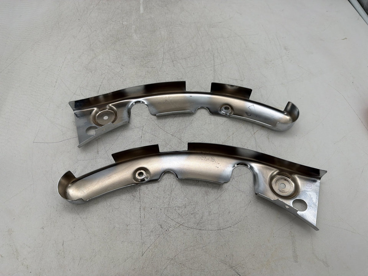 10 Harley Electra Glide Touring Ultra OEM Rear Left Right Fender Struts Bracket