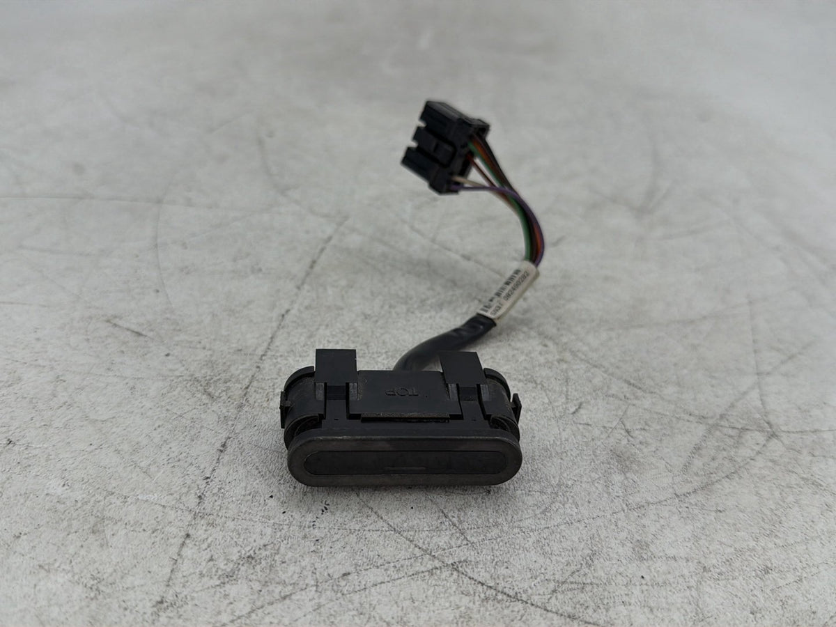 2009 Harley Road Glide Touring FLTR OEM Dash Indicator Lamp Wire Plug 68789-96A