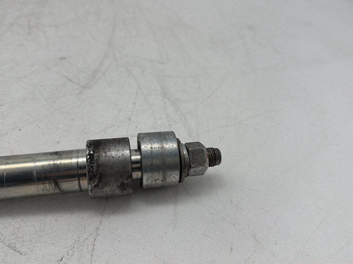 2007 Harley Electra Glide Touring Ultra OEM Front Wheel Axle Bolt Shaft