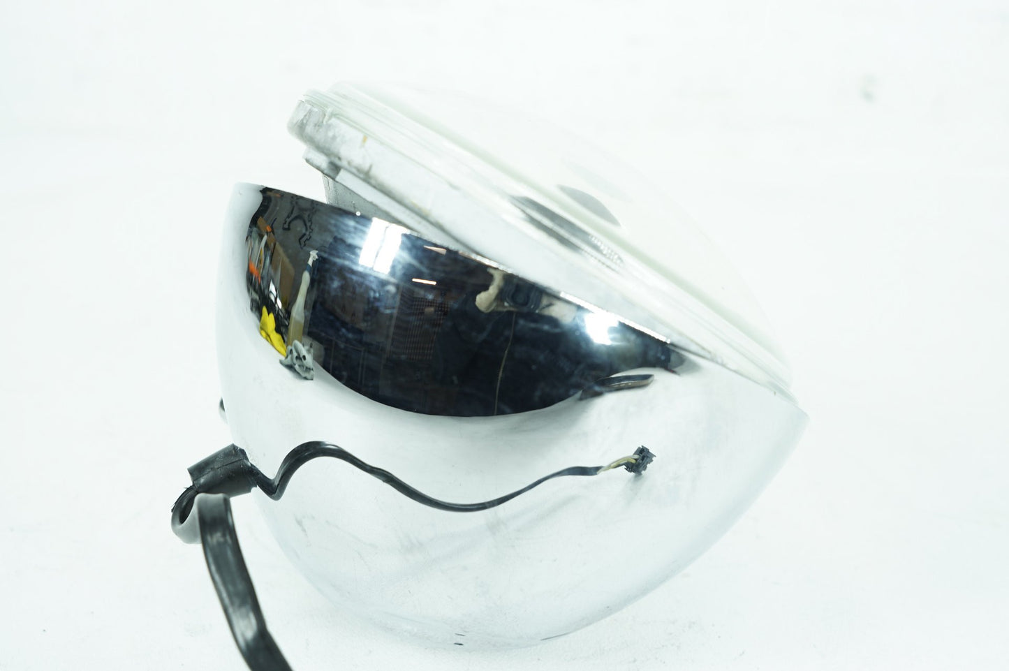 2007 - 2011 Harley-Davidson Softail Night Train Headlight Headlamp Head Light Halogen 69696-05