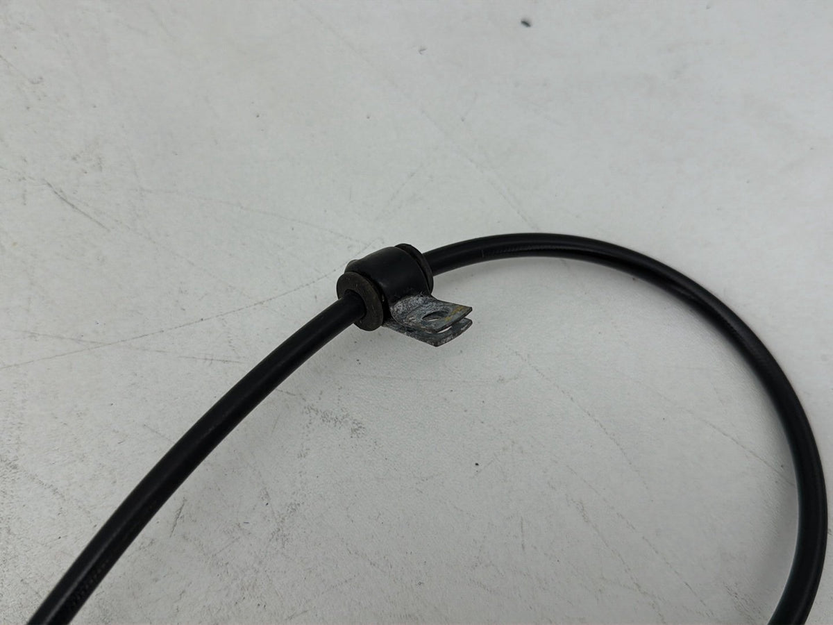 2009 Harley Dyna Street Bob FXDB OEM Front Brake Hose Line Pipe