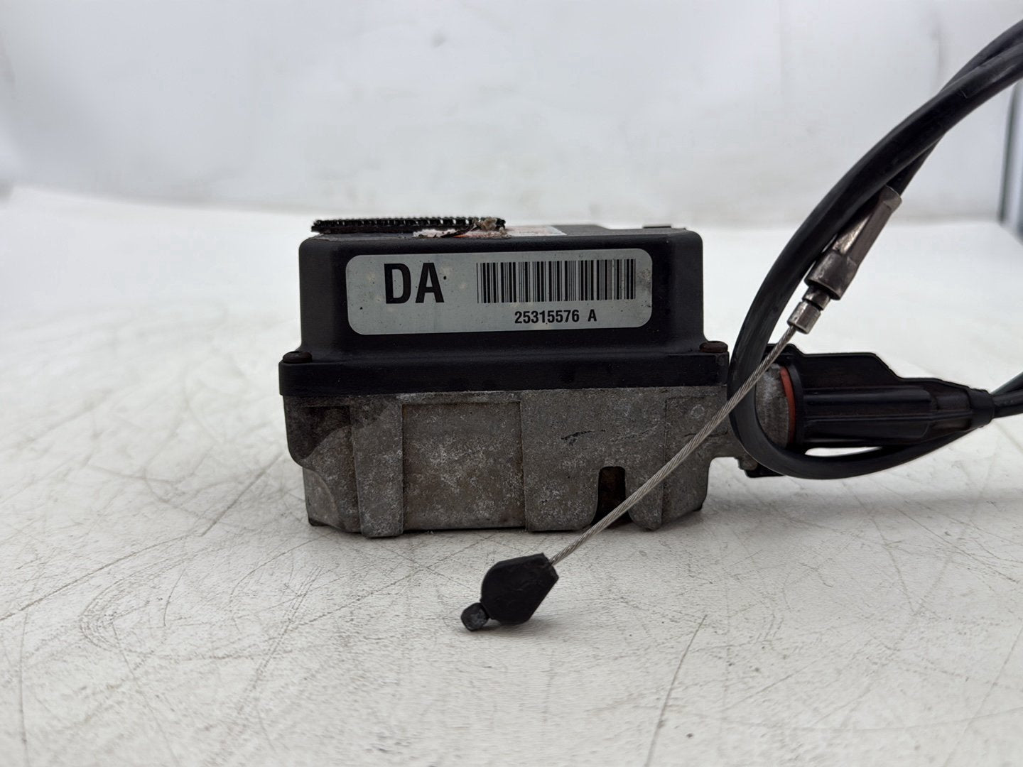 2000 Harley Touring Electra Glide Ultra OEM Cruise Control Actuator Servo Motor