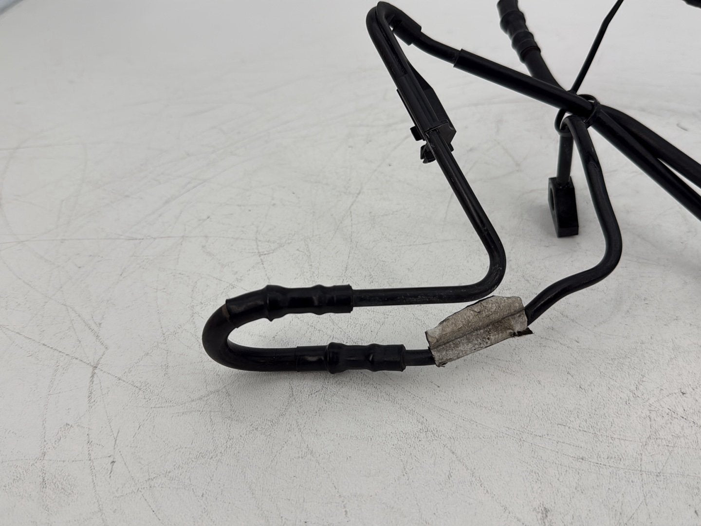 2015 Harley Touring FLHXS Street Glide OEM Rear Brake Hose Line Pipe ABS